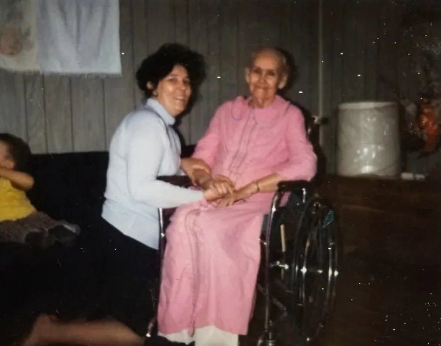 Madge Irene (Adkins) Mullins — photo 3